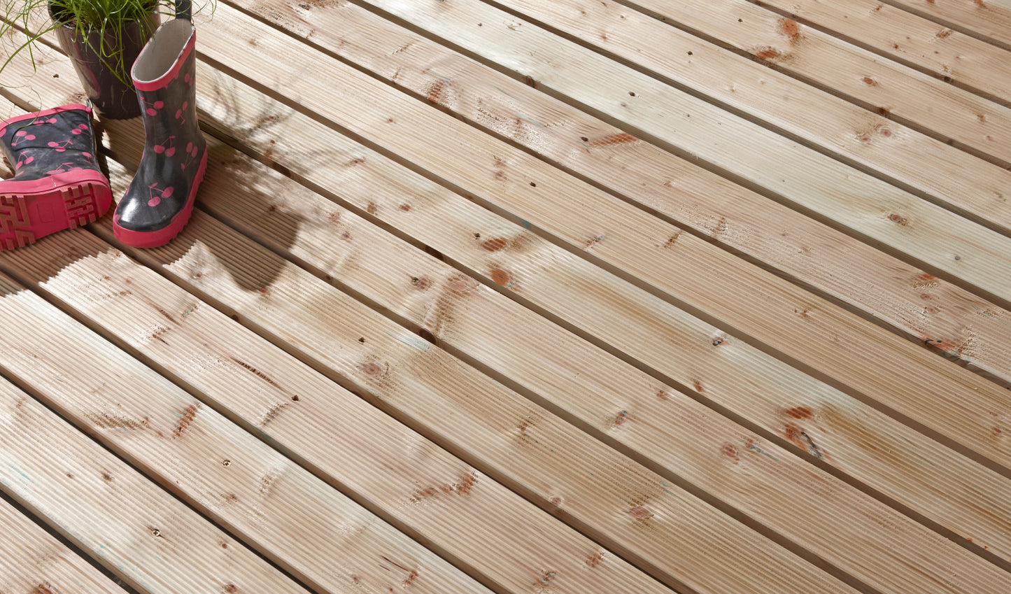 PINE GARDEN PLANTER 240x1.9x9.6