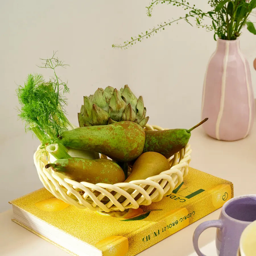 WOVY Light yellow fruit basket