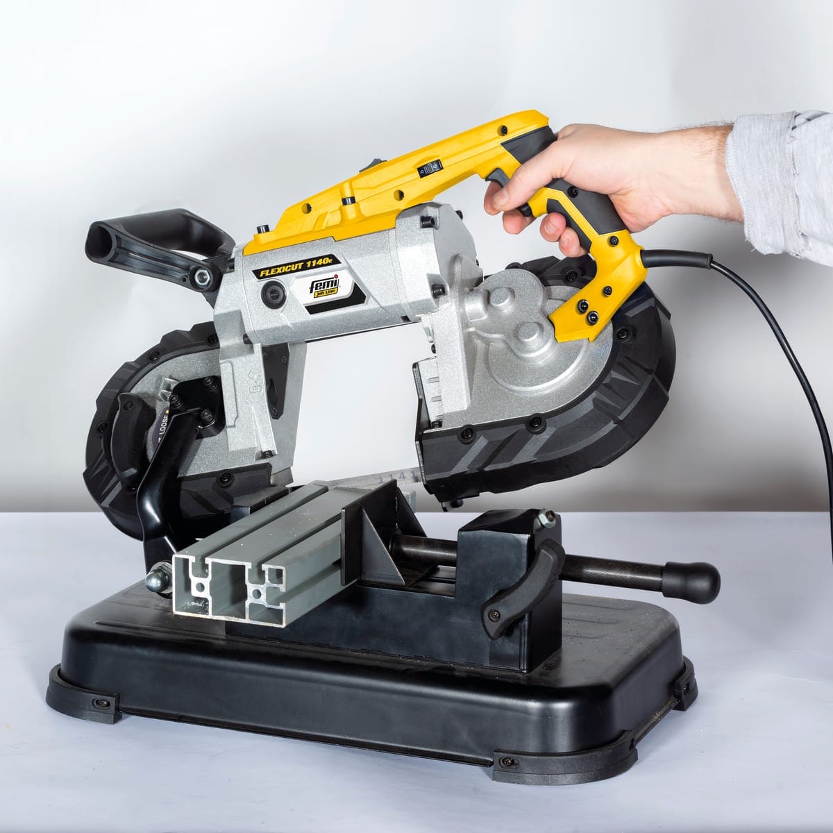 Bricocenter BAND SAW PRT 1100W 1140MM VEL VEL V