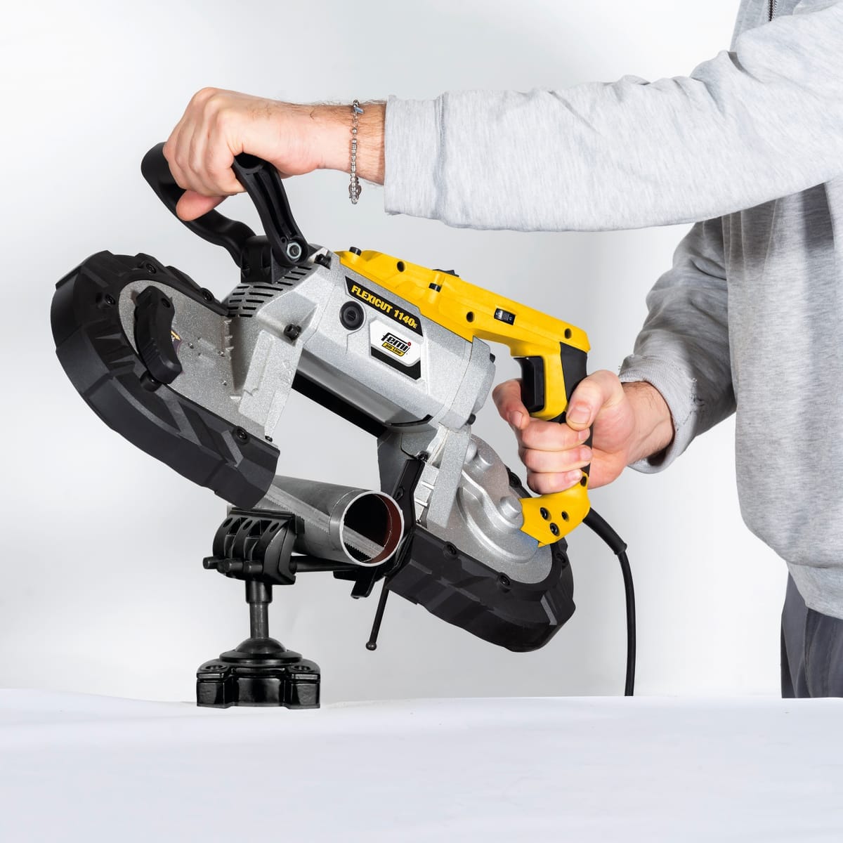 Bricocenter BAND SAW PRT 1100W 1140MM VEL VEL V