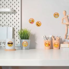 EMOJI WALL STICKER 1FG 15X26CM