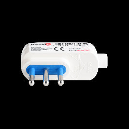 SPACE-SAVING 10A PLUG WHITE