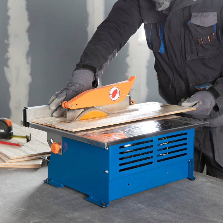 Dexter electric tile cutter, maximum cutting thickness 33 mm, 180 mm blade, 450 W