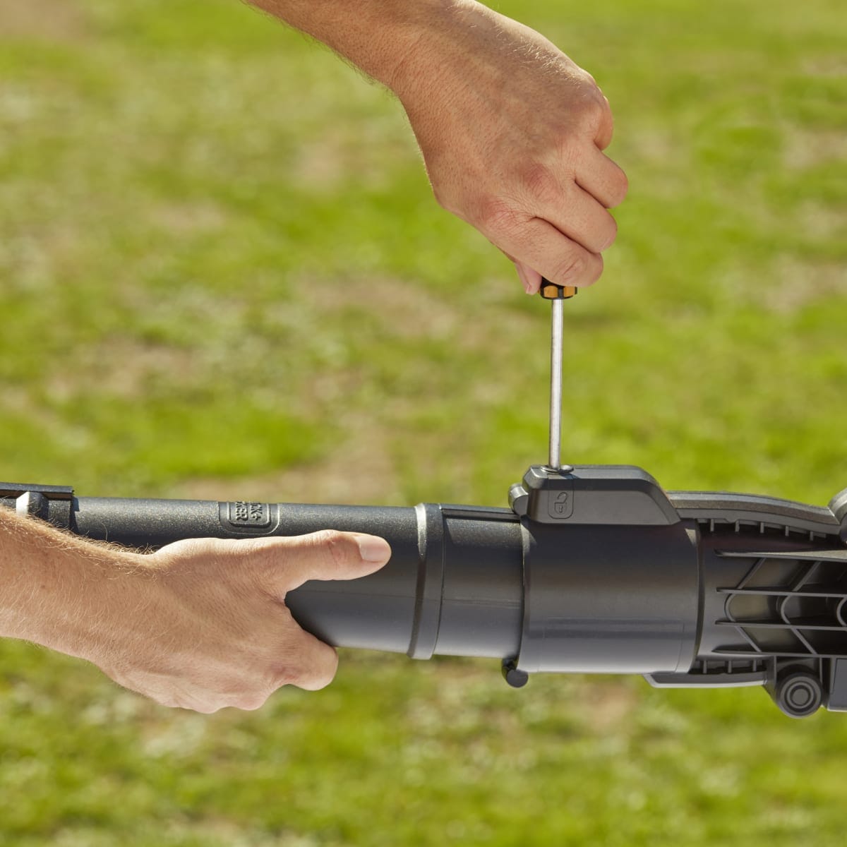 Bricocenter BLOWER SHREDDER VACUUM 2900W BACKPACK BAG 55LT