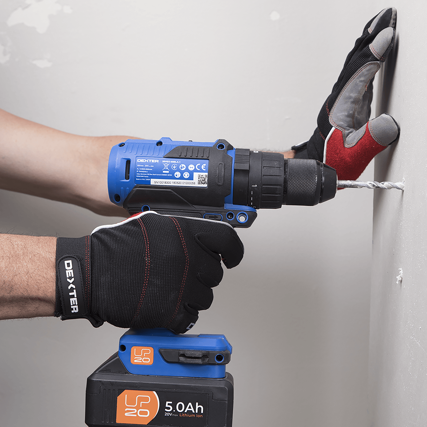 Bricocenter DEXTER TOUCH SCREEN HANDLING GLOVES SIZE 10XL POLYESTER NYLON AND SPANDEX