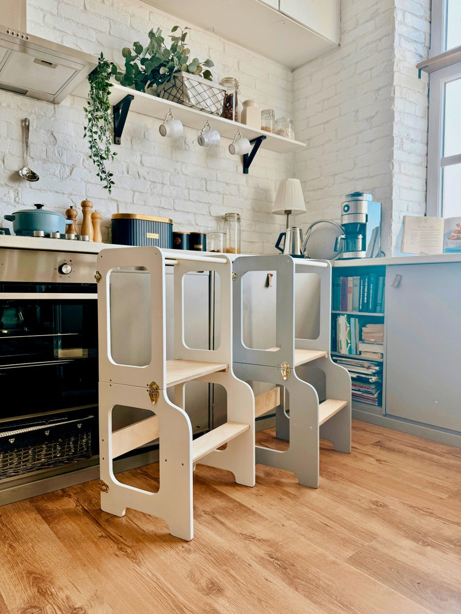 Creative Tower + slide/blackboard