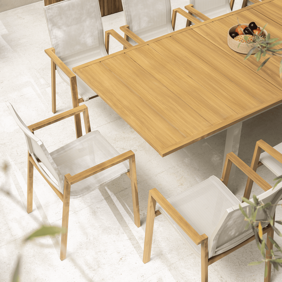 Odyssea chair in aluminium and Naterial wood-effect textilene