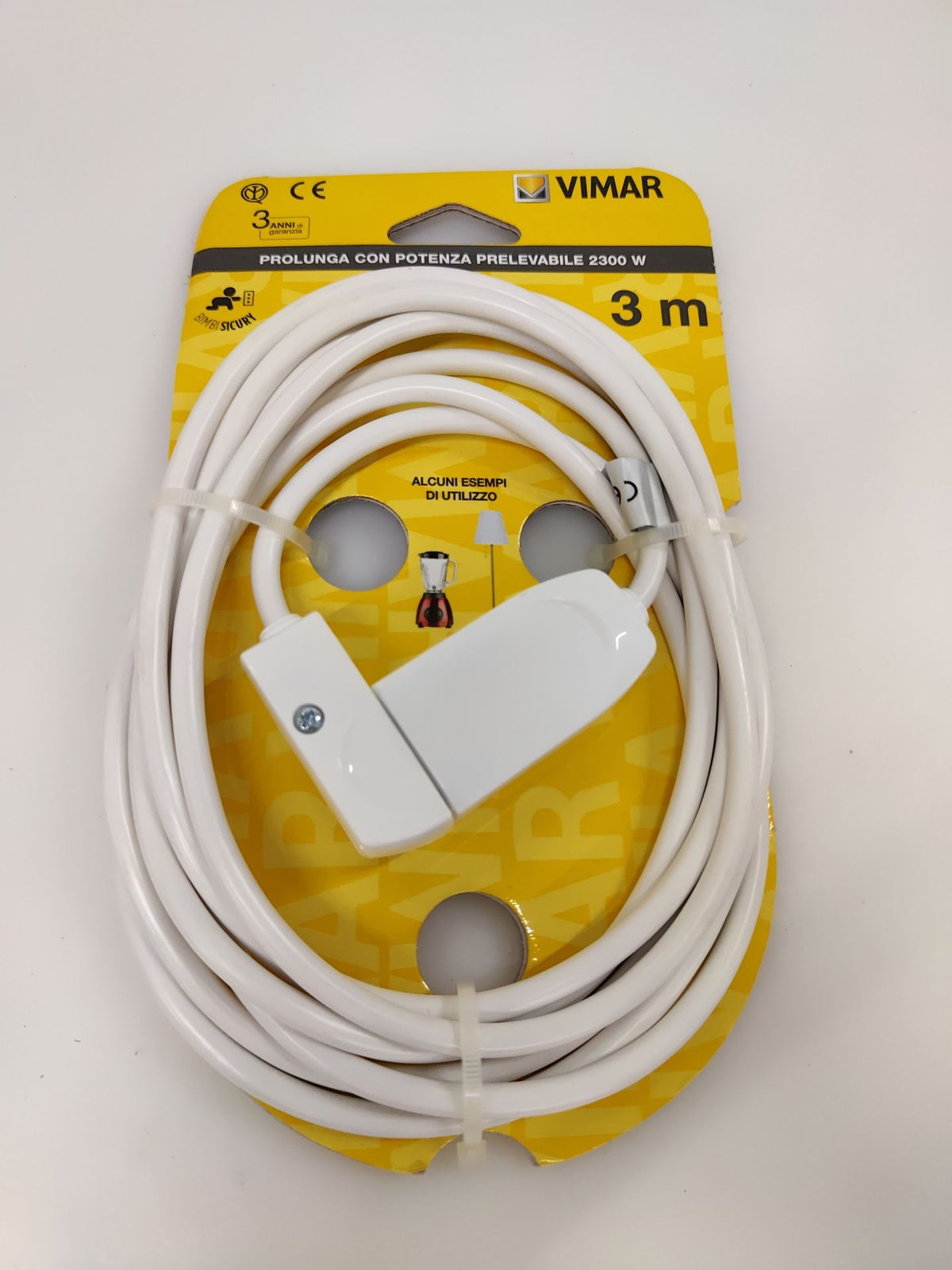 EXTENSION CABLE 3G0.75+PLUG 3M WHITE