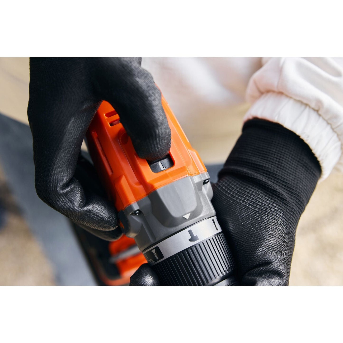 Bricocenter BLACK&DECKER 18V IMPACT DRILL, 1 2.0AH BATTERY, CHARGER