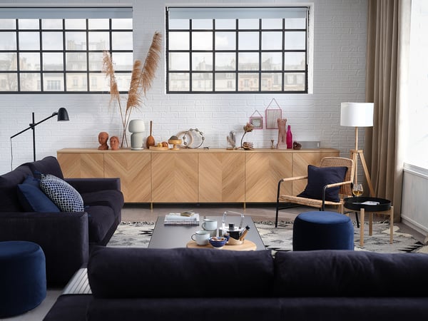 BESTÅ storage combination with doors, white/Hedeviken/Ösarp oak veneer, 120x42x74 cm