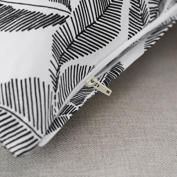 BROKDRACENA cushion cover, black/white floral pattern, 50x50 cm