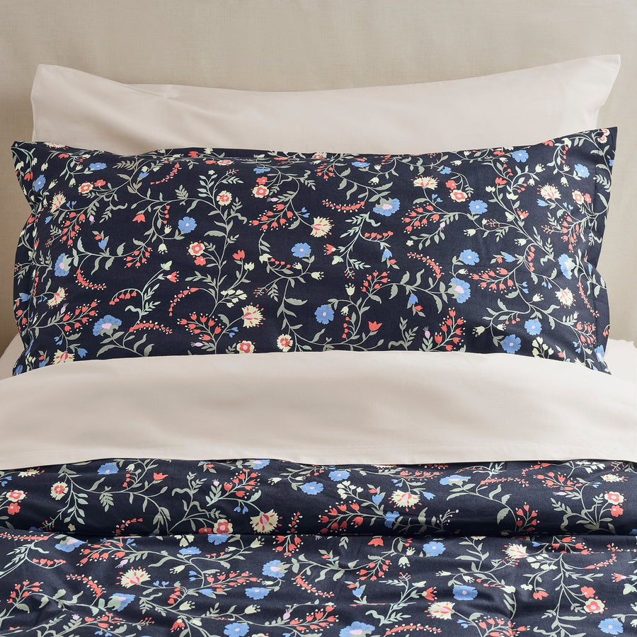 BRUDKRUSBÄR comforter set, black/floral pattern, 240x220/50x80 cm