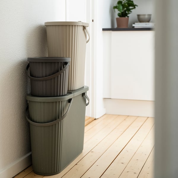 DAMMÄNG bin with lid, dark grey, 8 l