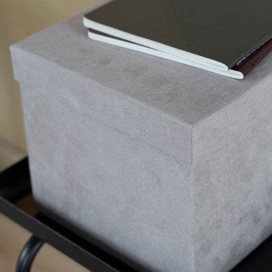 GJÄTTA storage box with lid, velvet light grey, 18x25x15 cm