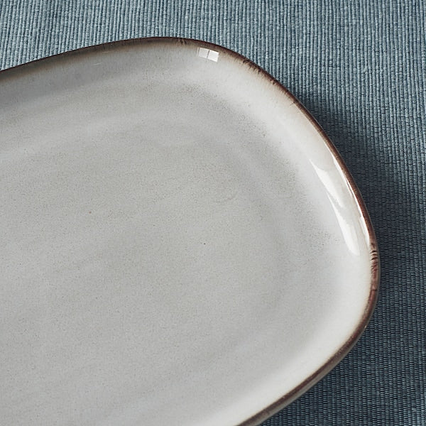 GLADELIG plate, grey, 31x19 cm