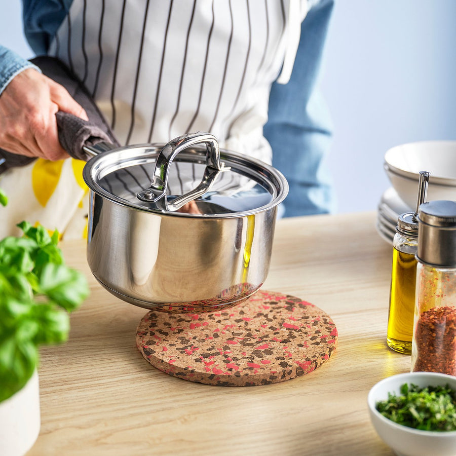 HEAT pot stand, cork patterned/bright red, 19 cm