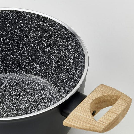 Ikea HUSKNUT - Pot with lid, non-stick coating black,2.7 l