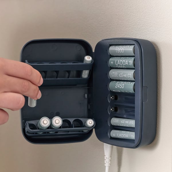 LITOSFÄR battery charger with storage, dark blue, 11.0x5.5 cm