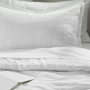 LUKTVICKER comforter set, white, 240x220/50x80 cm