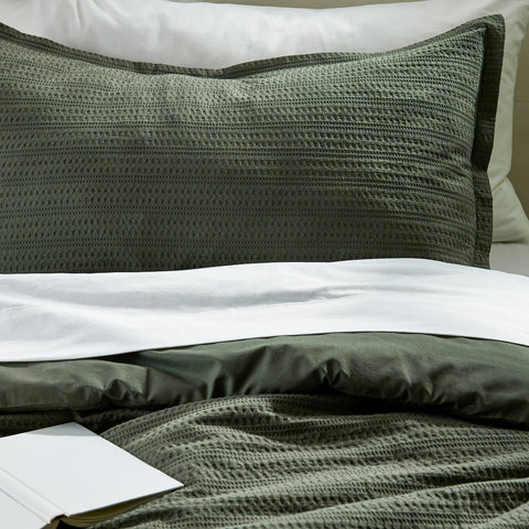 LUKTVICKER comforter set, green, 150x200/50x80 cm