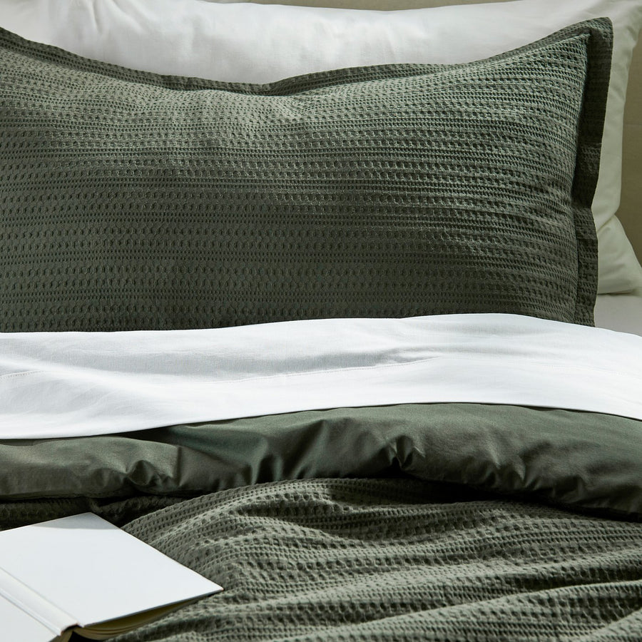 LUKTVICKER comforter set, green, 150x200/50x80 cm
