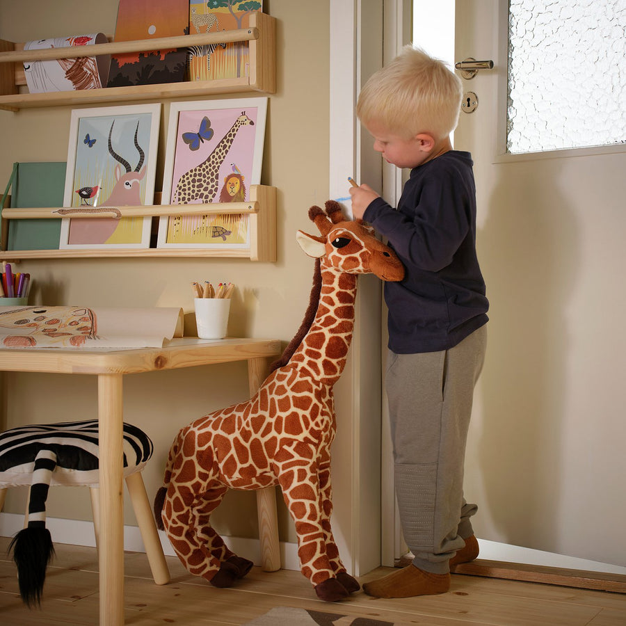 SANDLÖPARE soft toy, giraffe/brown, 70 cm