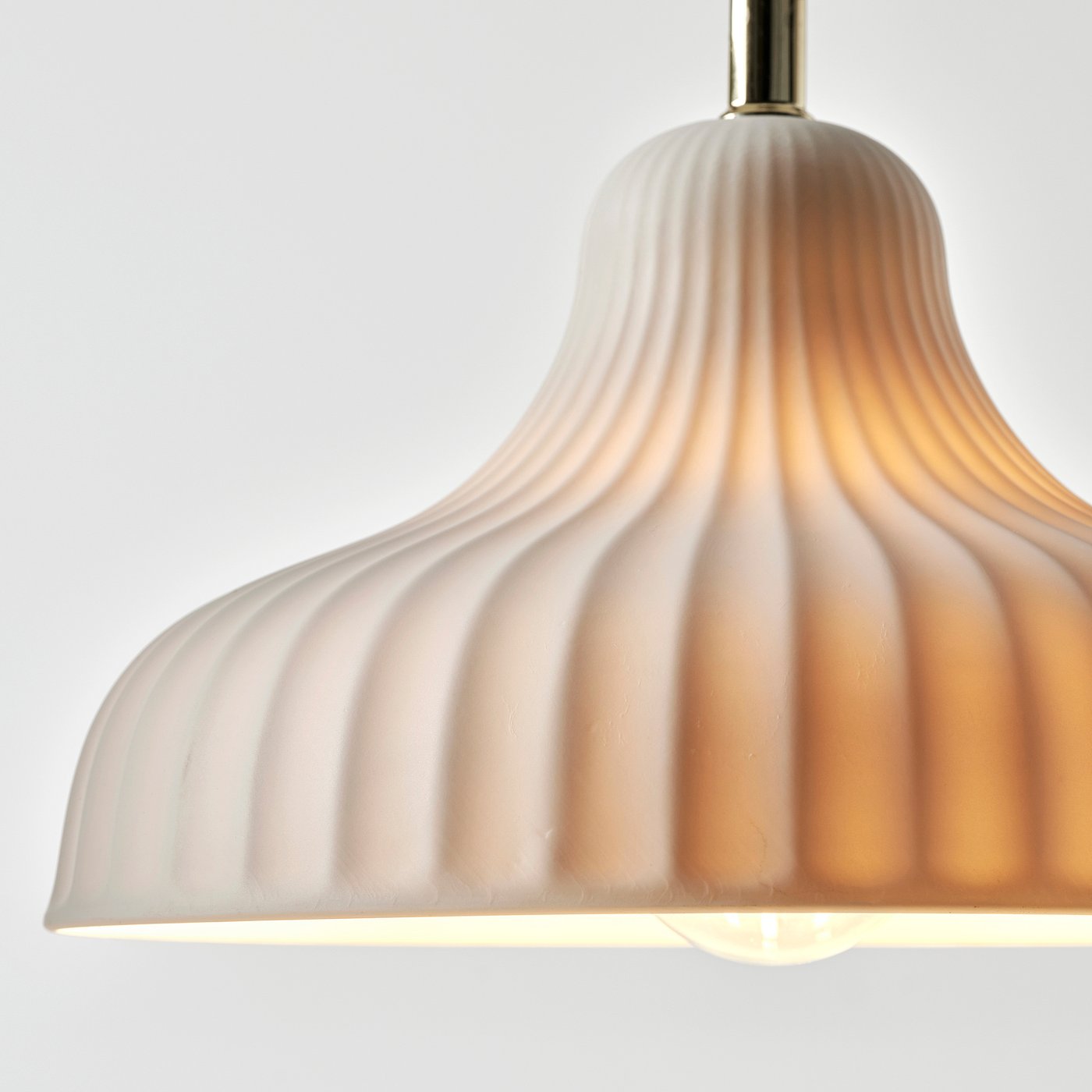 SKIVTOFS pendant lamp, off-white/ceramic, 24 cm