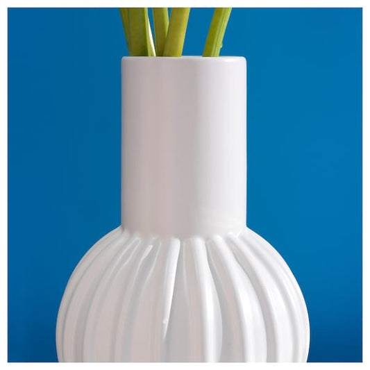 Ikea SKOGSTUNDRA - Vase, white, 27 cm
