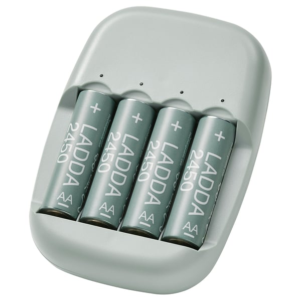 STENKOL / LADDA battery charger and 4 batteries, 110 mmx77 mm cm