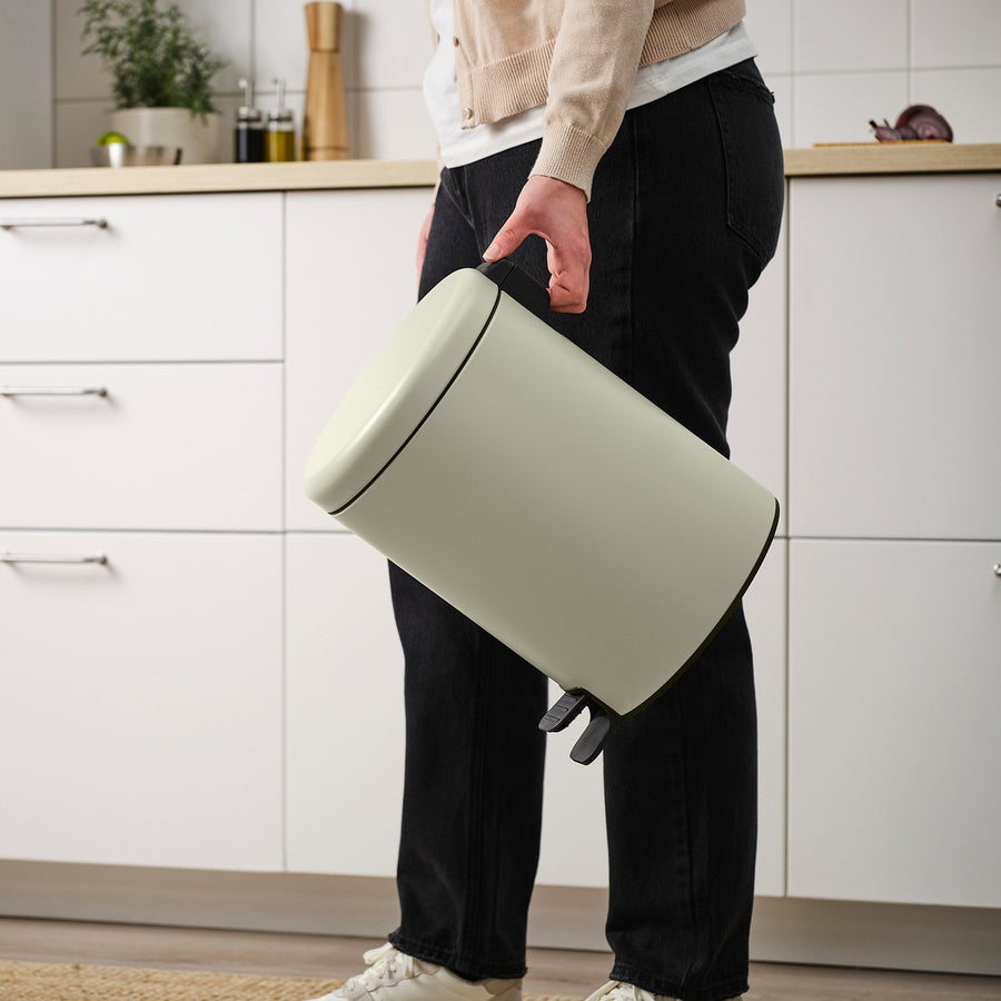 STENTRAPPA pedal bin, light grey-beige, 24 cm