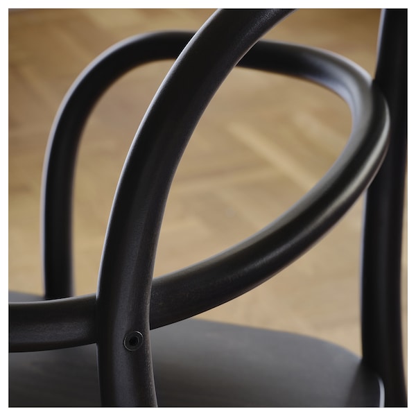 STOCKHOLM 2025 / STOCKHOLM 2025 table and 4 chairs with armrests, oak veneer/dark brown, 115 cm