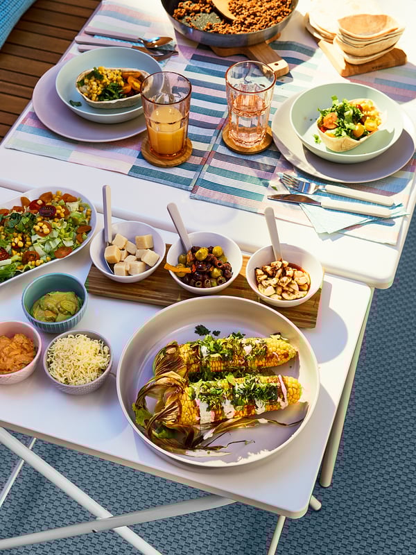 TYNGDLÖS tray with 3 bowls, bamboo/white, 12 cm
