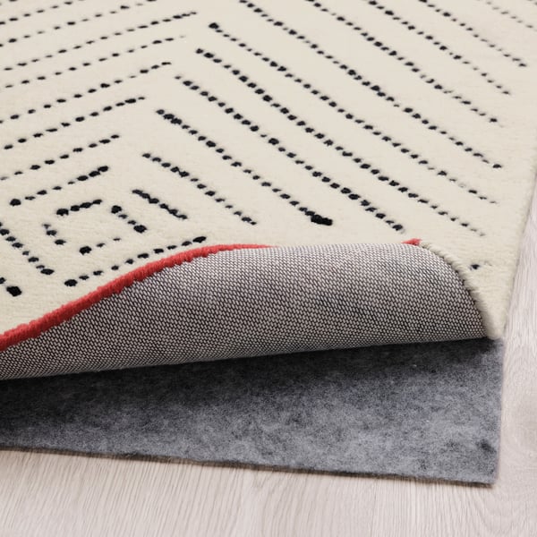 UNDERVISNING rug, low pile, off-white black/handmade, 170x240 cm