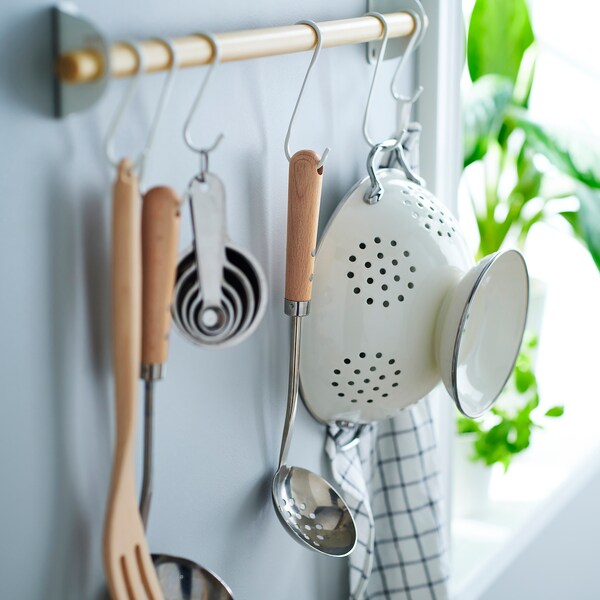 VARDAGEN skimmer, stainless steel/beech, 32 cm