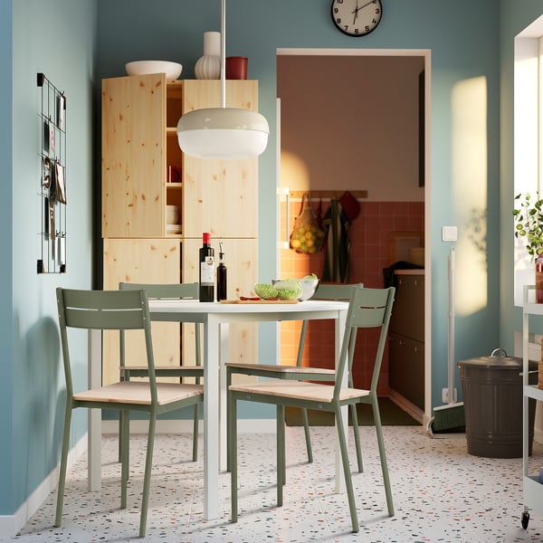 VIHALS / BUSLÄTT table and 4 chairs, white white/grey-green pine, 107 cm