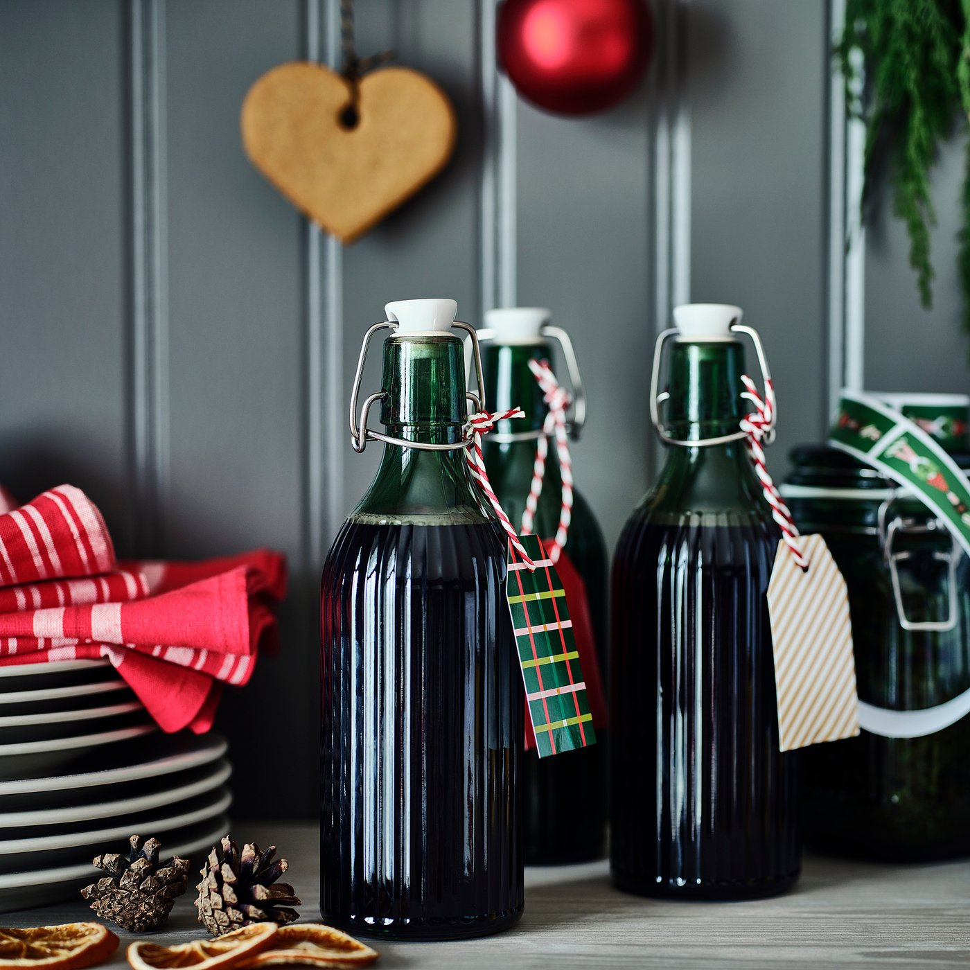 VINTERFINT bottle with stopper, glass green