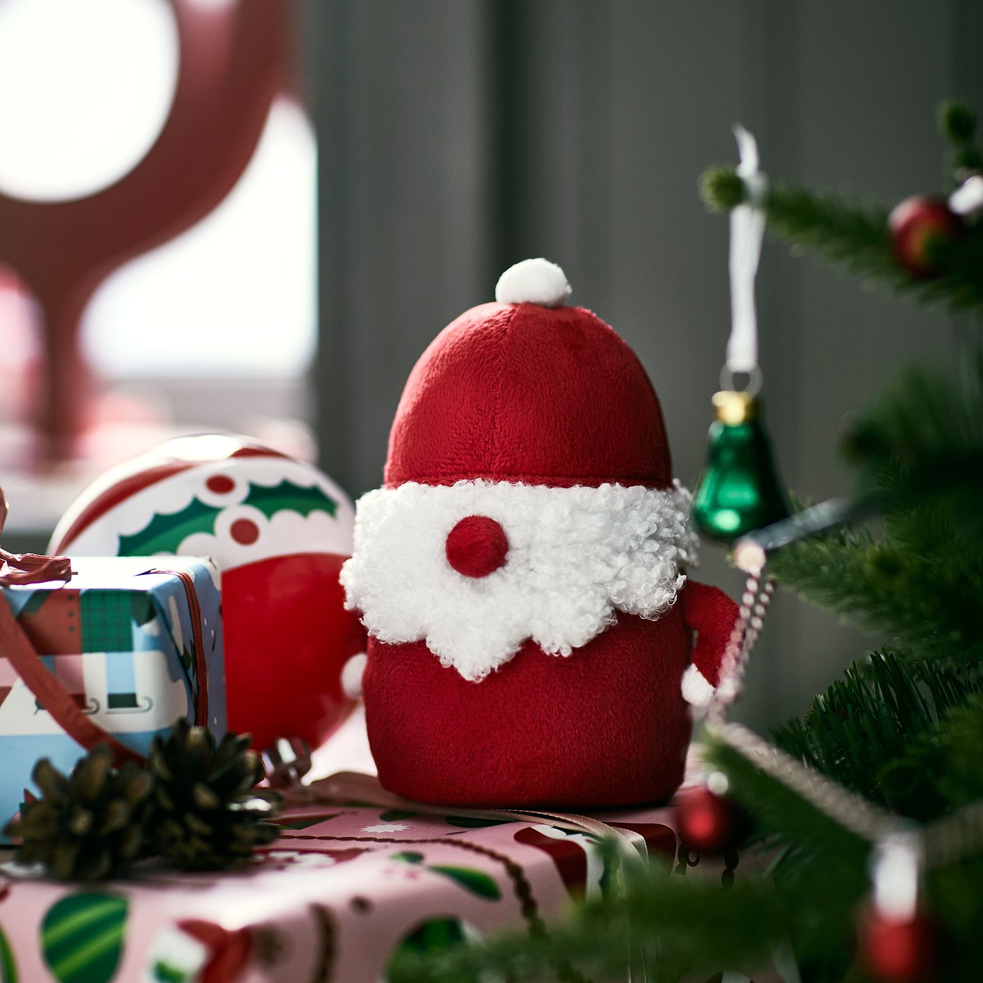 VINTERFINT decoration, Santa Claus red, 11x14 cm