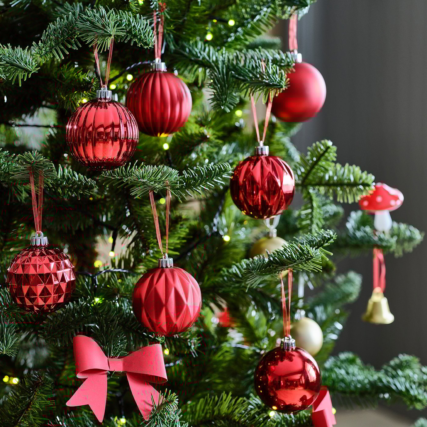 VINTERFINT tree ornament, bauble red, 7 cm