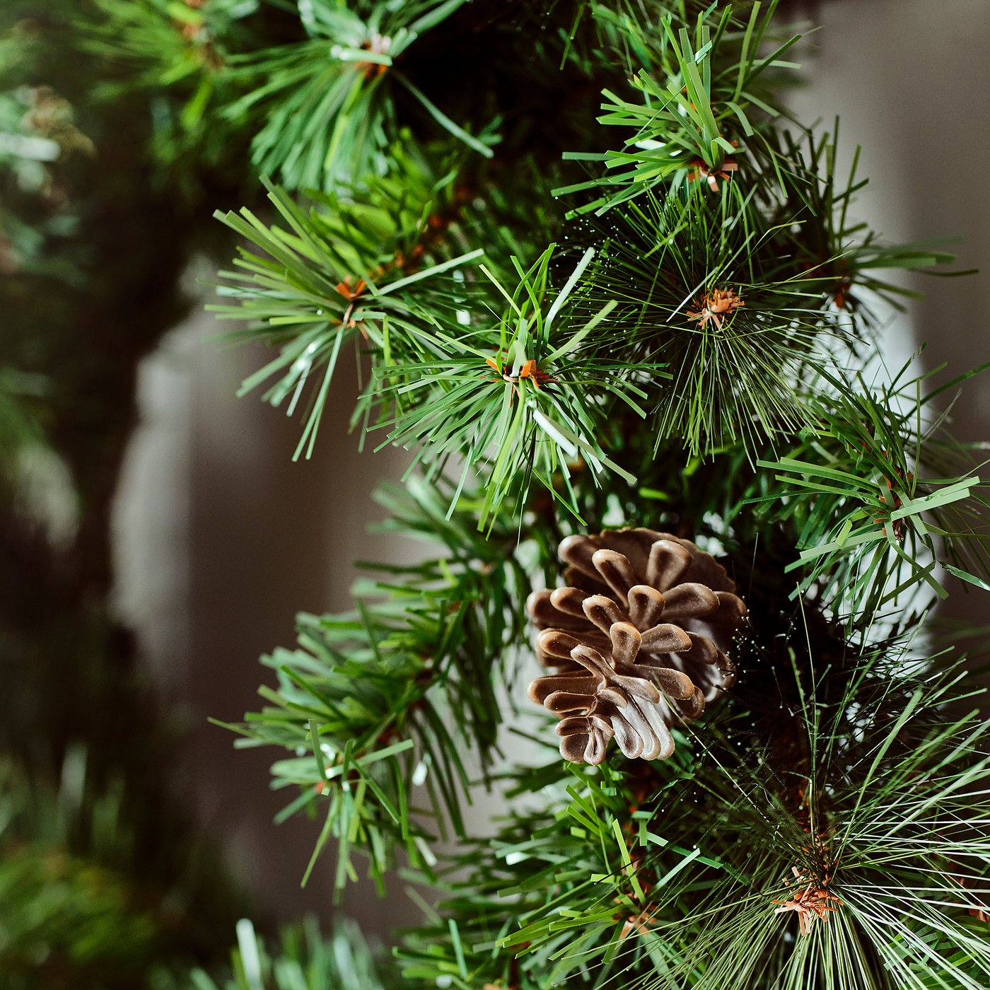 VINTERFINT artificial wreath, in/outdoor pine cone, 45 cm