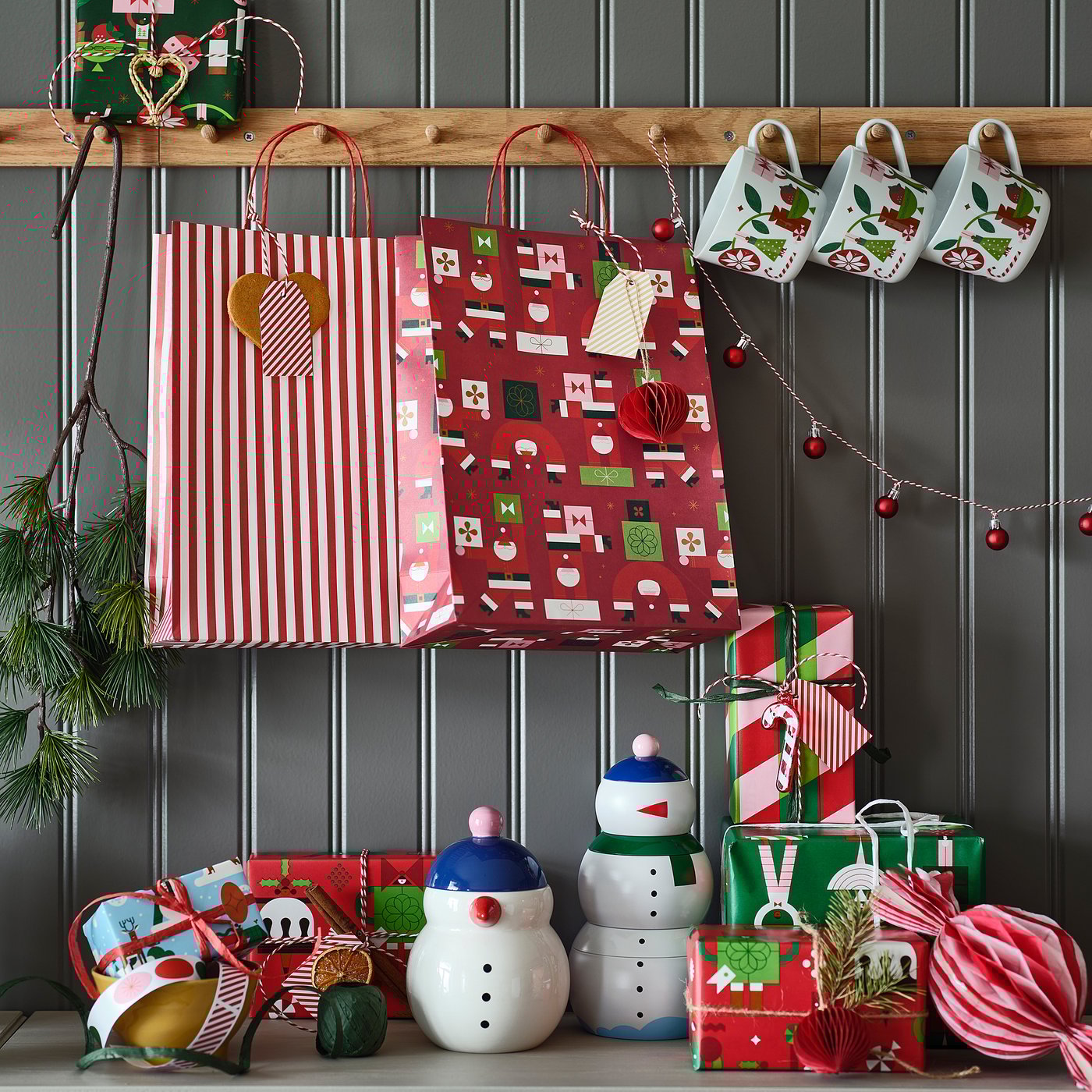 VINTERFINT gift bag, mixed patterns red, 26x12 cm