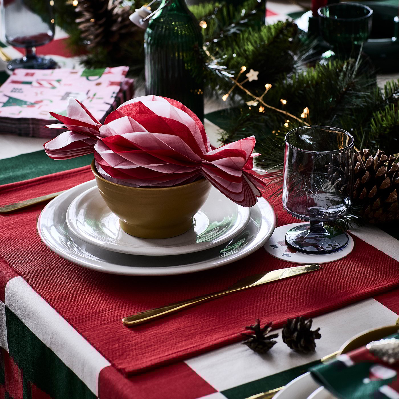 VINTERFINT place mat, red, 45x35 cm