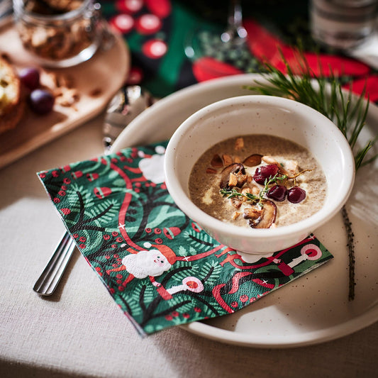 VINTERFINT paper napkin, Santa Claus pattern green, 33x33 cm, 30 pack
