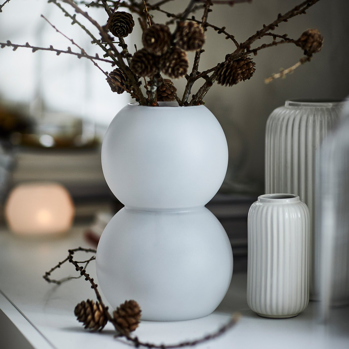VINTERFINT vase, frosted glass/white, 14.5 cm