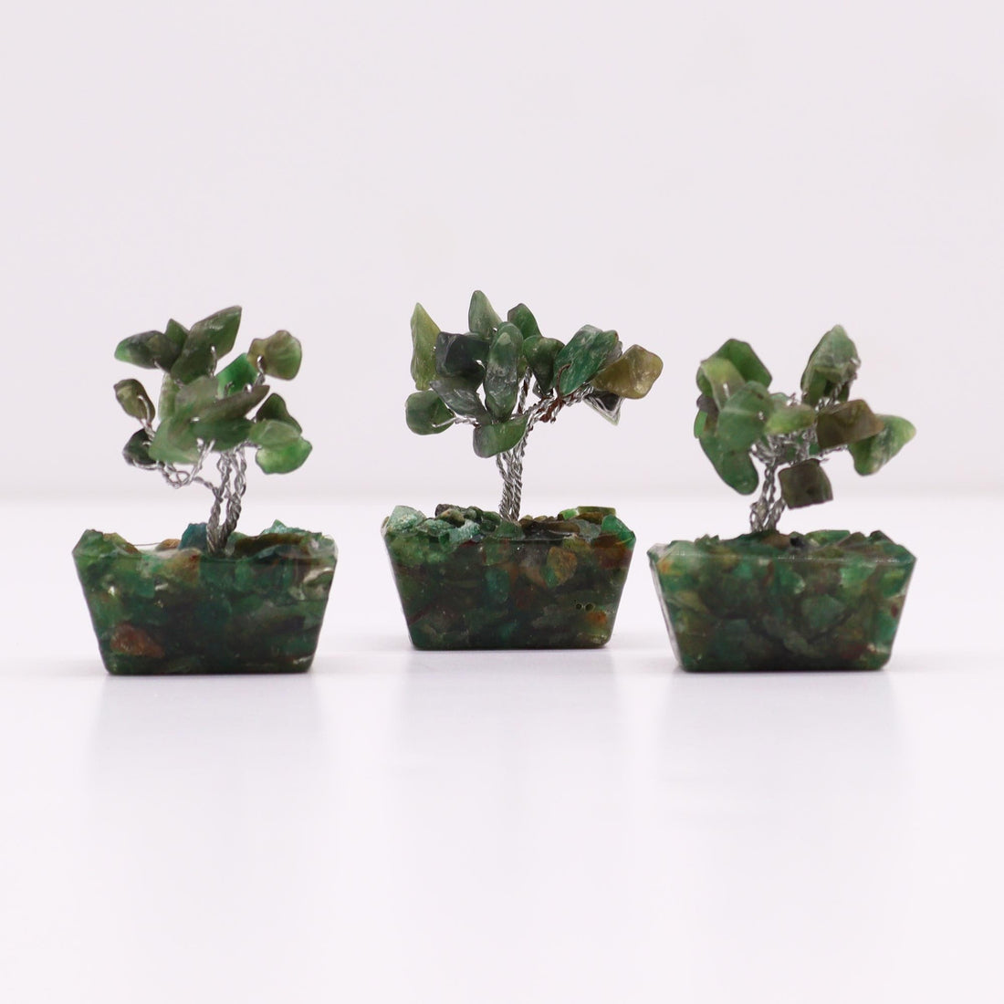 Mini Gemstone Trees On Orgonite Base - Green Aventurine (15 stones) - best price from Maltashopper.com MGEMT-06