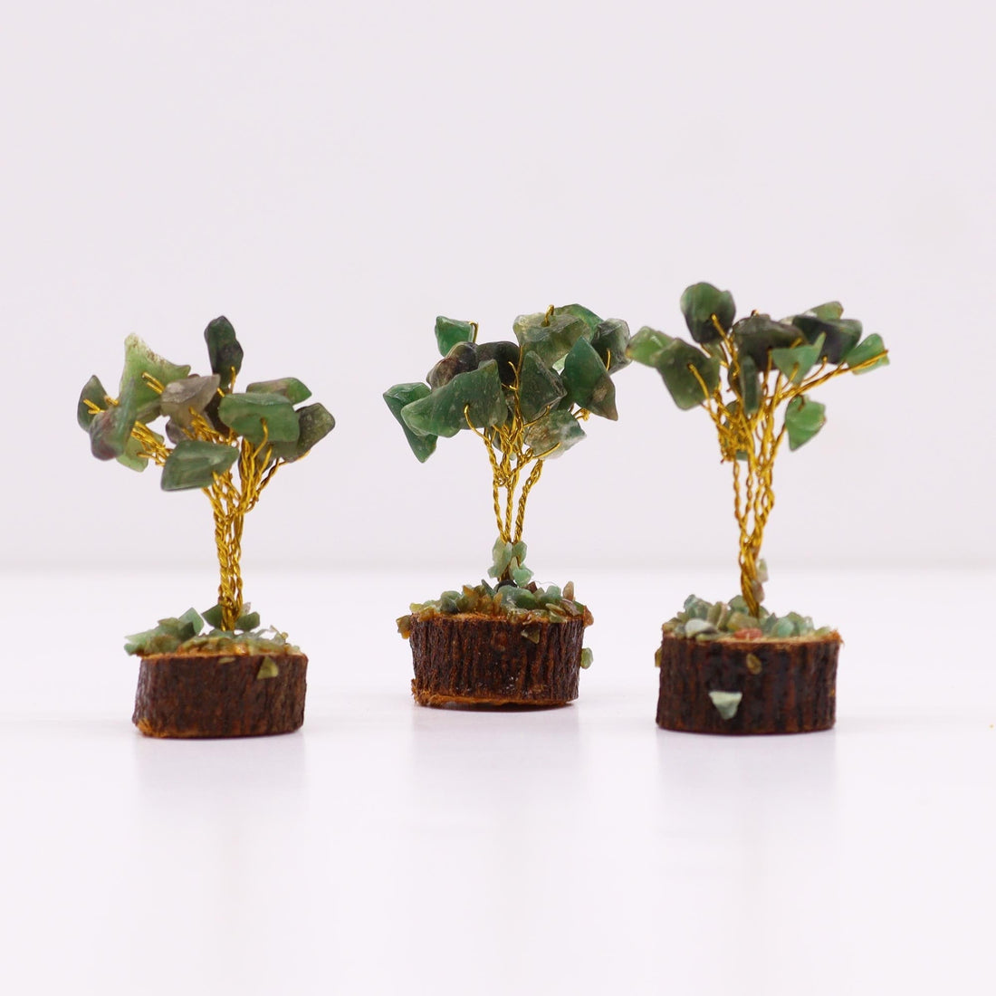Mini Gemstone Trees On Wood Base - Green Aventurine (15 stones) - best price from Maltashopper.com MGEMT-16