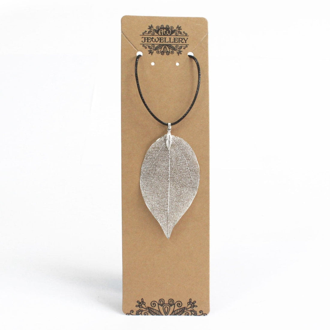 Necklace - Bravery Leaf - Silver - best price from Maltashopper.com POT-09A