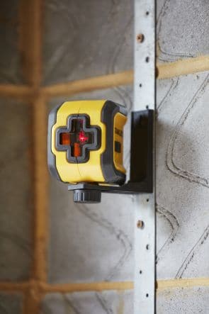 Bricocenter STANLEY CROSS LINE LASER SPIRIT LEVEL