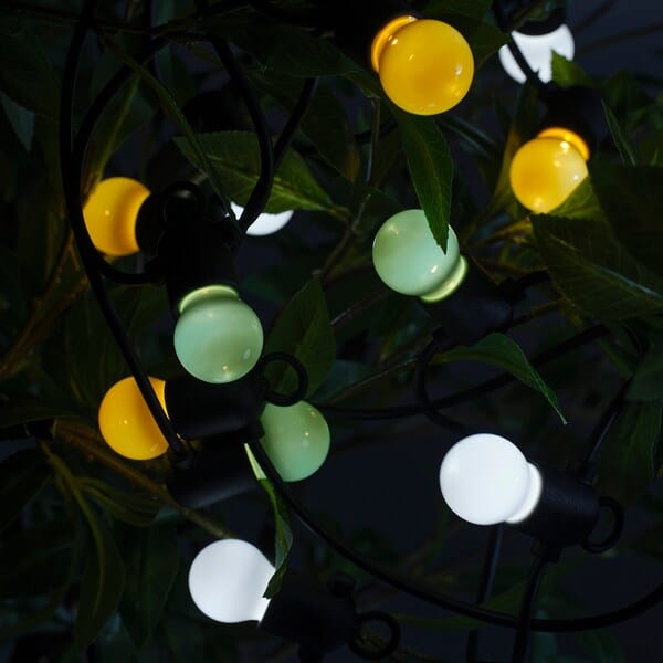 Ikea SOLVINDEN - LED lighting chain with 12 bulbs, battery-operated/outdoor multicolour