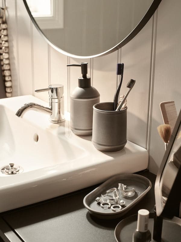 Ikea TVÅLSJÖN - 3-piece bathroom set