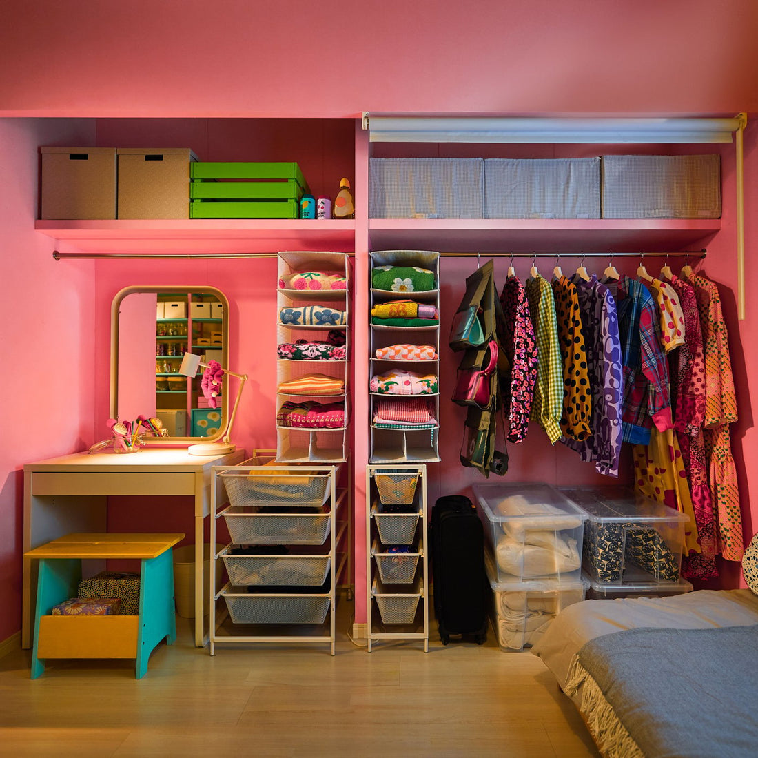 A minimalist maximalist home, done right